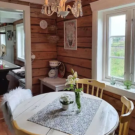 Nordlandshus On Historic Farm Site On Vega Semesterbostad *