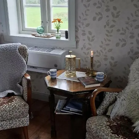 Nordlandshus On Historic Farm Site On Vega Semesterbostad *