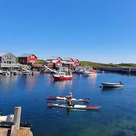 Nordlandshus On Historic Farm Site On Vega Semesterbostad